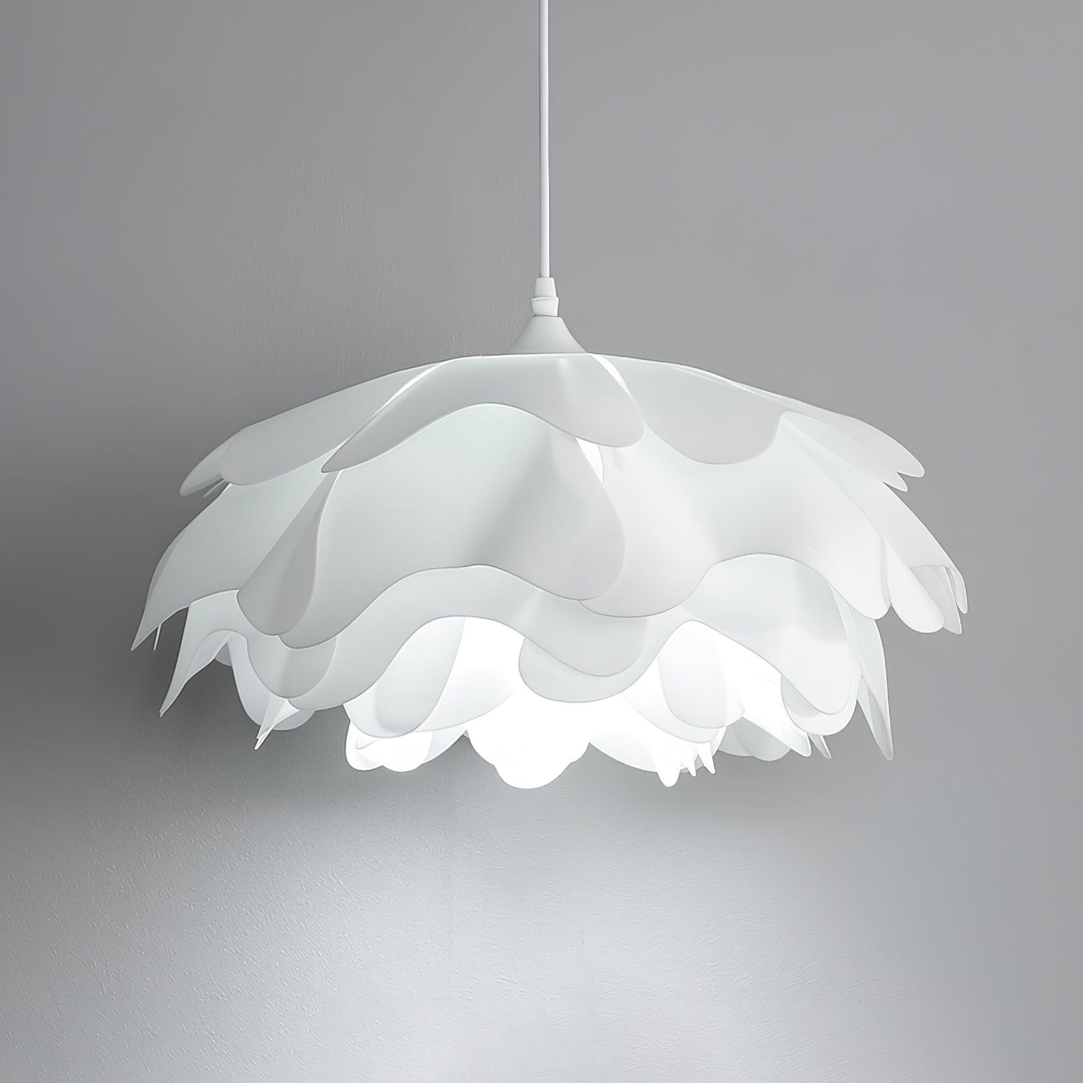 Pendant Light In White With Blossom Shape For Warm Ambience