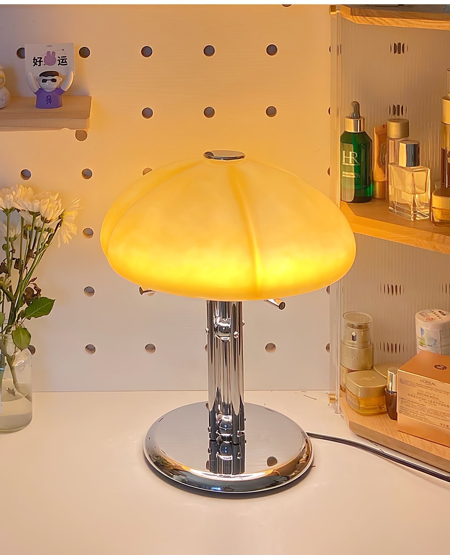 Mushroom Table Lamp With Bauhaus Style And Clean Geometric Form