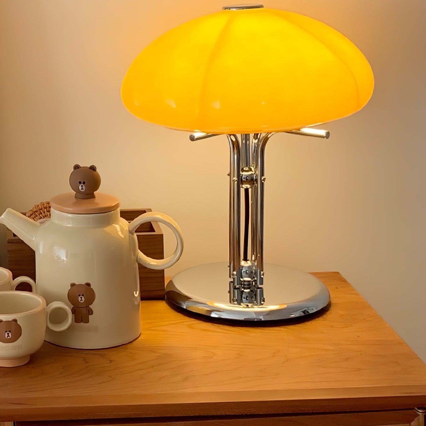 Mushroom Table Lamp With Bauhaus Style And Clean Geometric Form