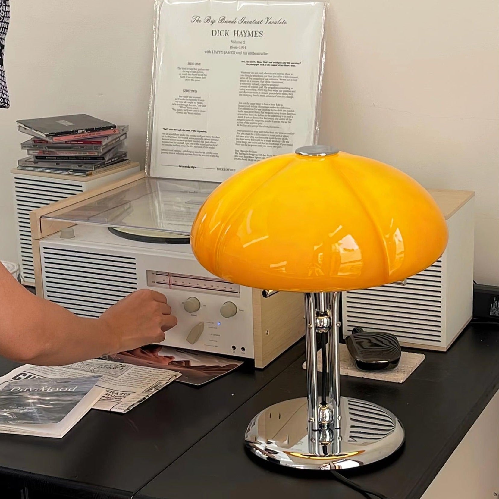 Mushroom Table Lamp With Bauhaus Style And Clean Geometric Form