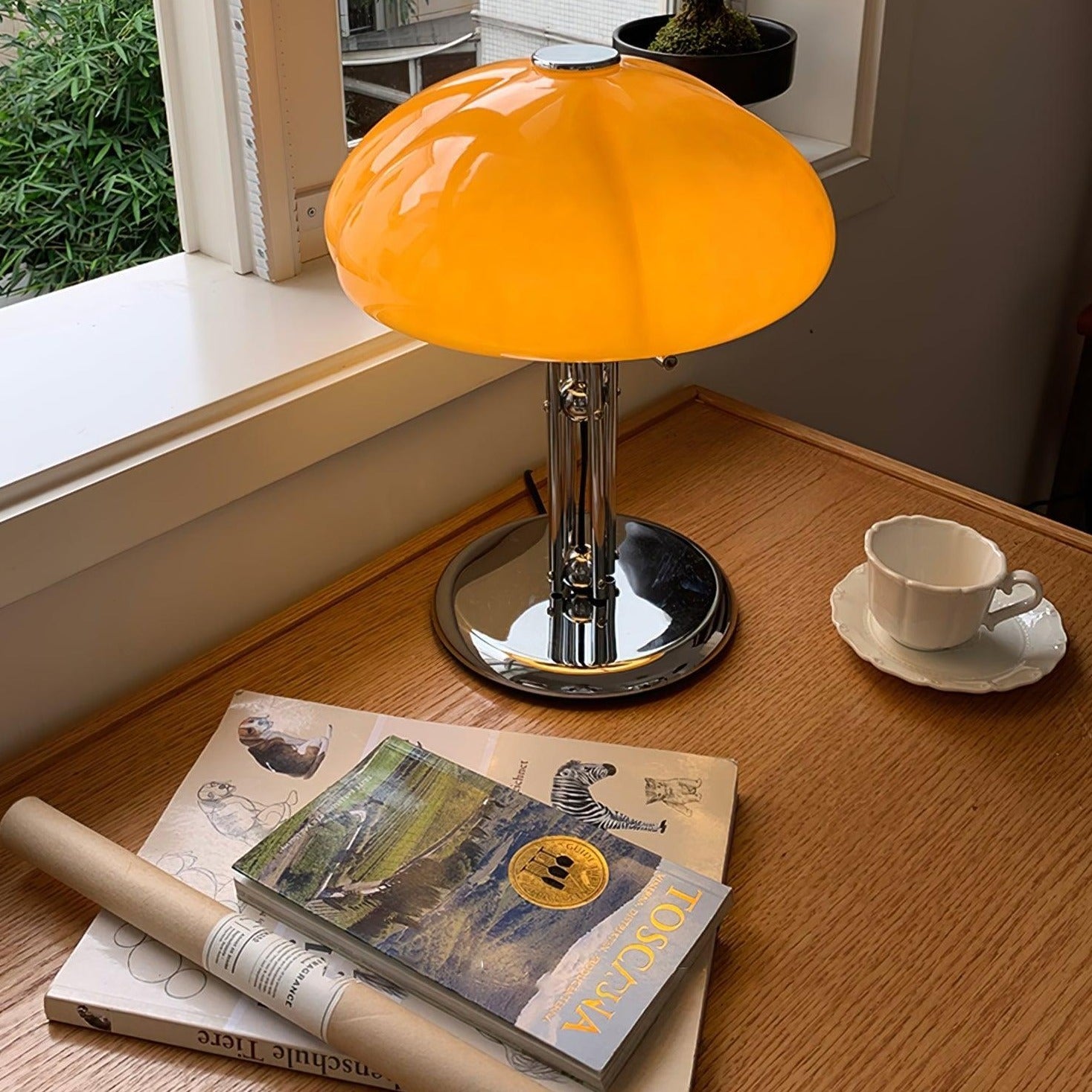 Mushroom Table Lamp With Bauhaus Style And Clean Geometric Form